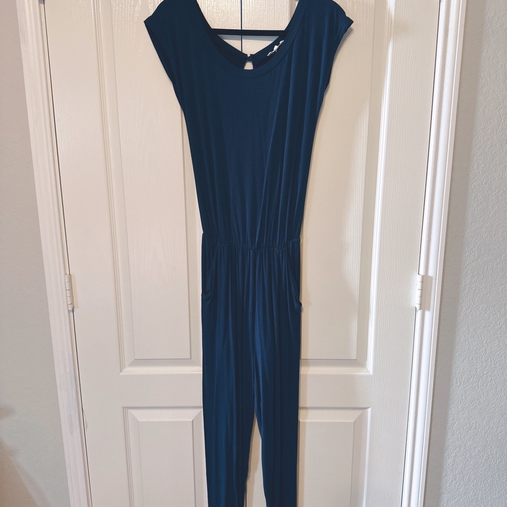 Alelly Woman’s Jumpsuit Short Sleeves Navy Blue Side XS Side pockets